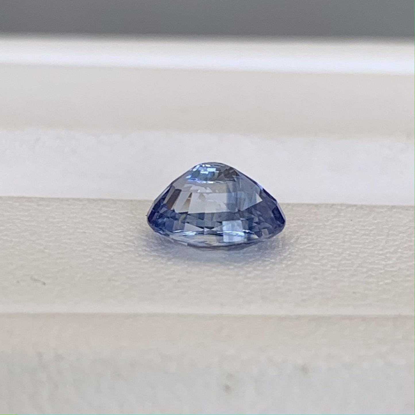 Bi Color Sapphire 1.41ct - (H) - Baza Boutique