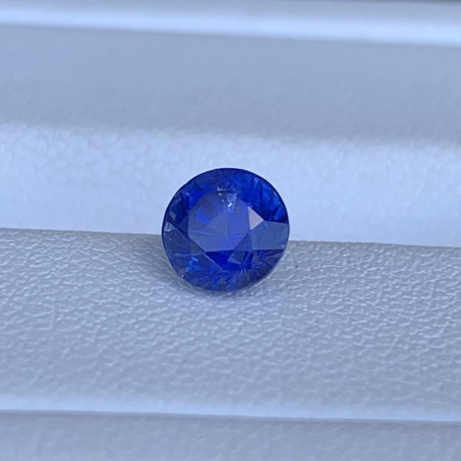 Natural Royal Blue Sapphire 1.09ct - (H) - Baza Boutique