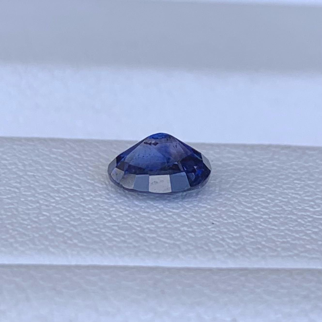 Natural Royal Blue Sapphire 0.67ct - (H)
