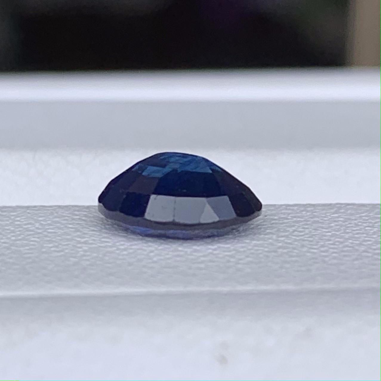 Ceylon Royal Blue Sapphire 2.01ct - (H) - Baza Boutique