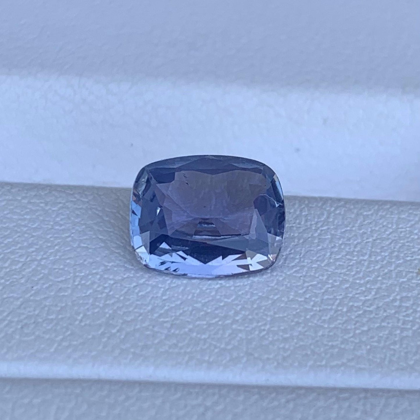 Lavender Peach Sapphire 1.87ct - (UH) - Baza Boutique