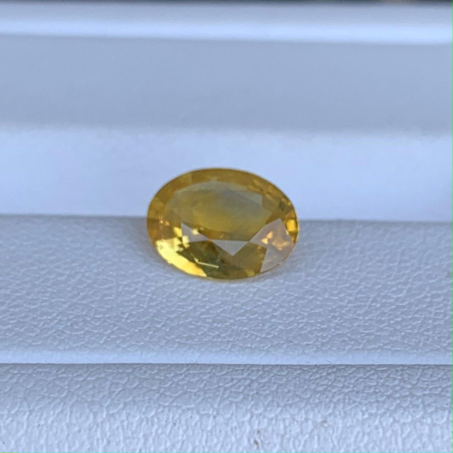 Natural Yellow Sapphire 1.71ct (H)