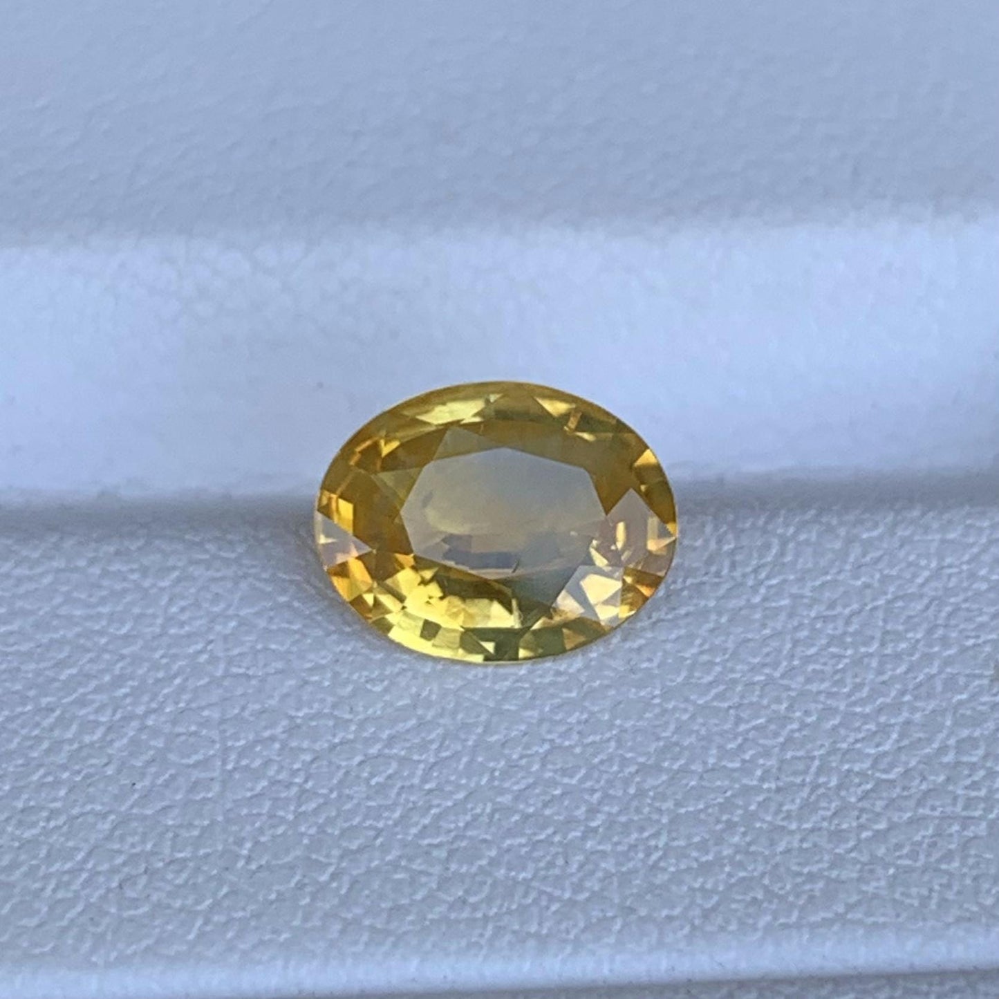 Natural Yellow Sapphire 1.71ct (H)