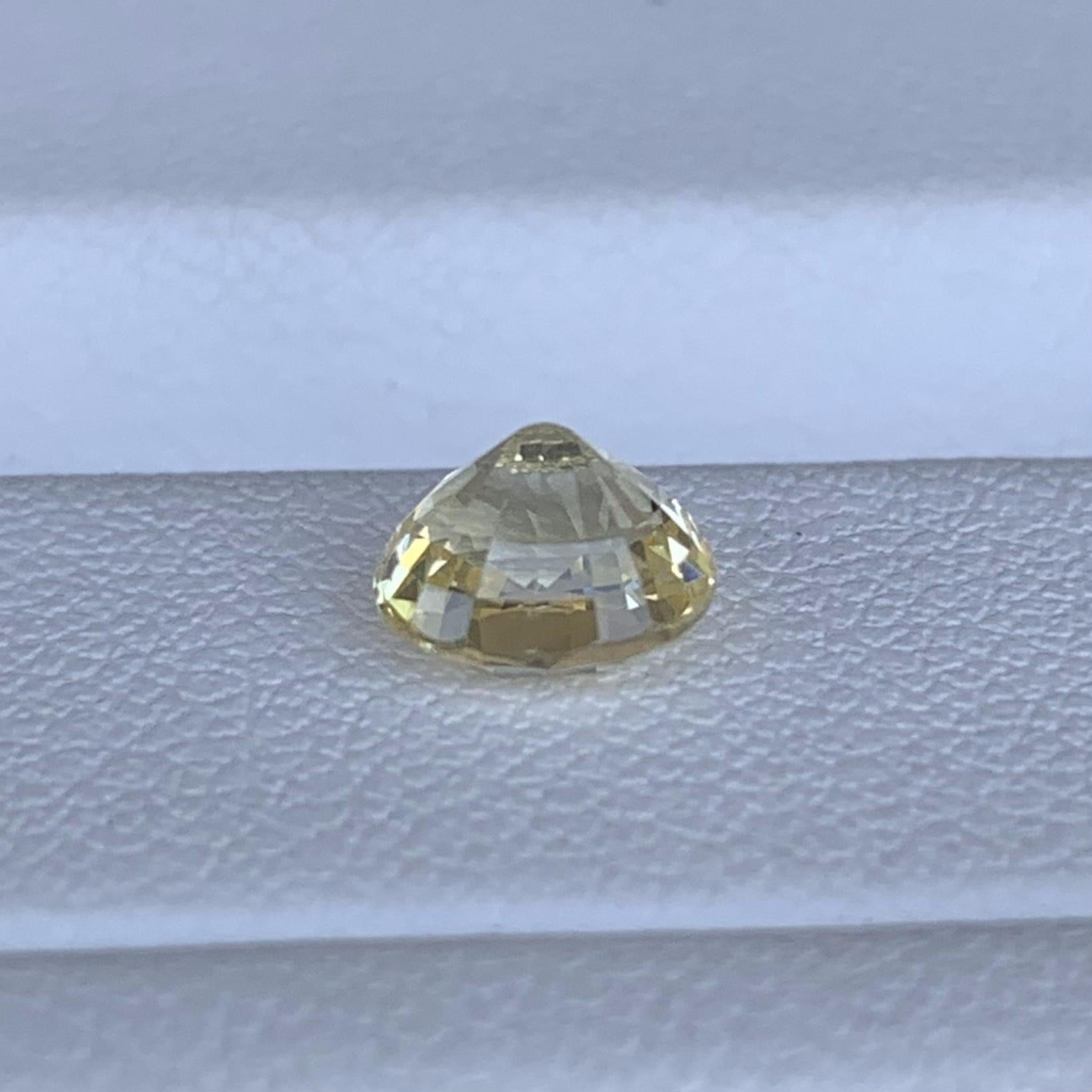 Natural Yellow Sapphire 1.30ct - (UH) - Baza Boutique