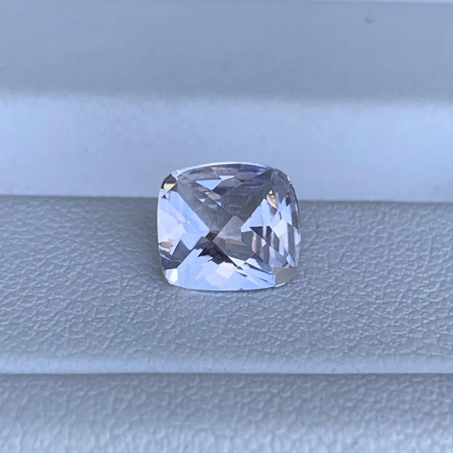 Natural Peach Sapphire 1.96ct - (UH) - Baza Boutique