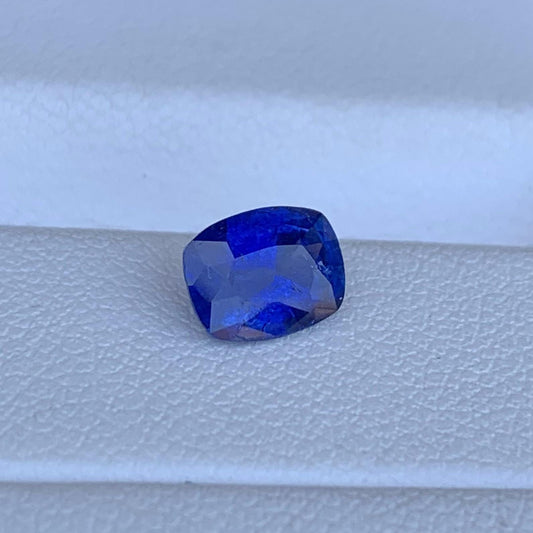 Natural Ceylon Royal Blue Sapphire 1.03ct - (H)