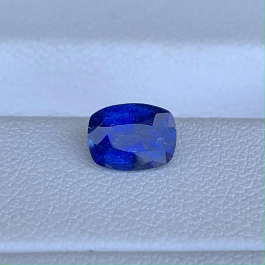 Natural Ceylon Royal Blue Sapphire 1.03ct - (H)