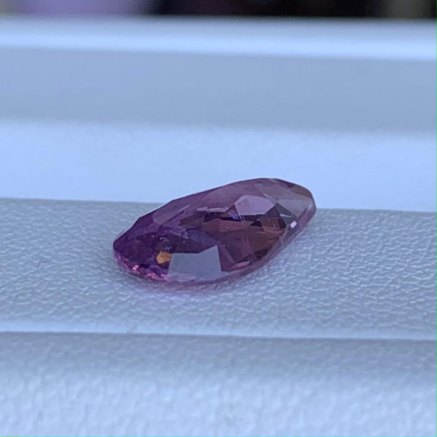 Natural Pink Sapphire 2.13ct (H) - Baza Boutique