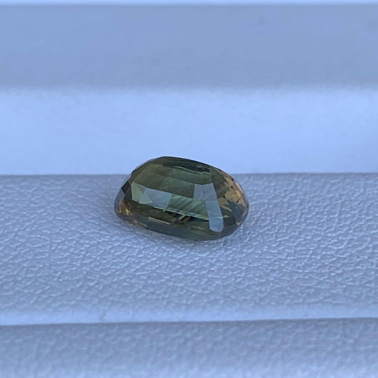 Rare - Alexandrite 1.50ct - (UH) - Baza Boutique