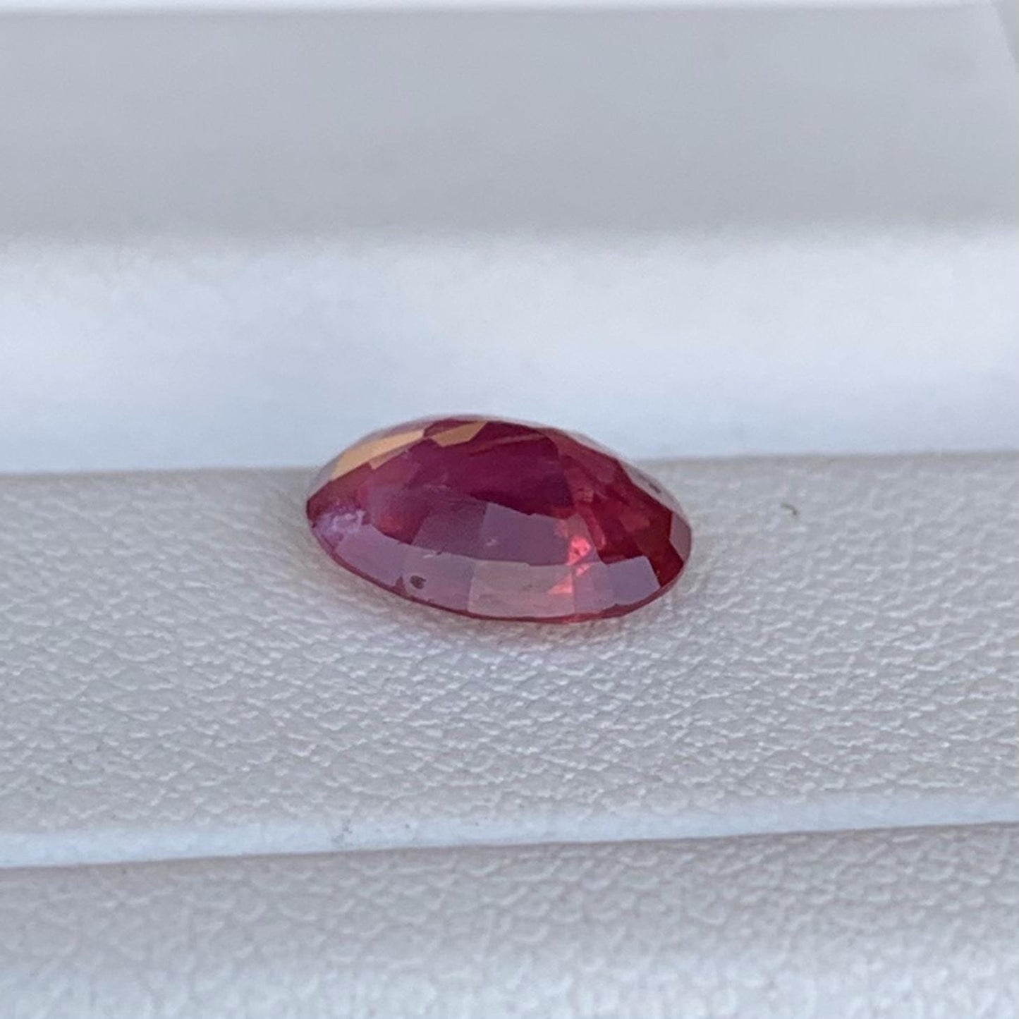 Natural Padparadscha Sapphire 1.83ct - (UH) - Baza Boutique