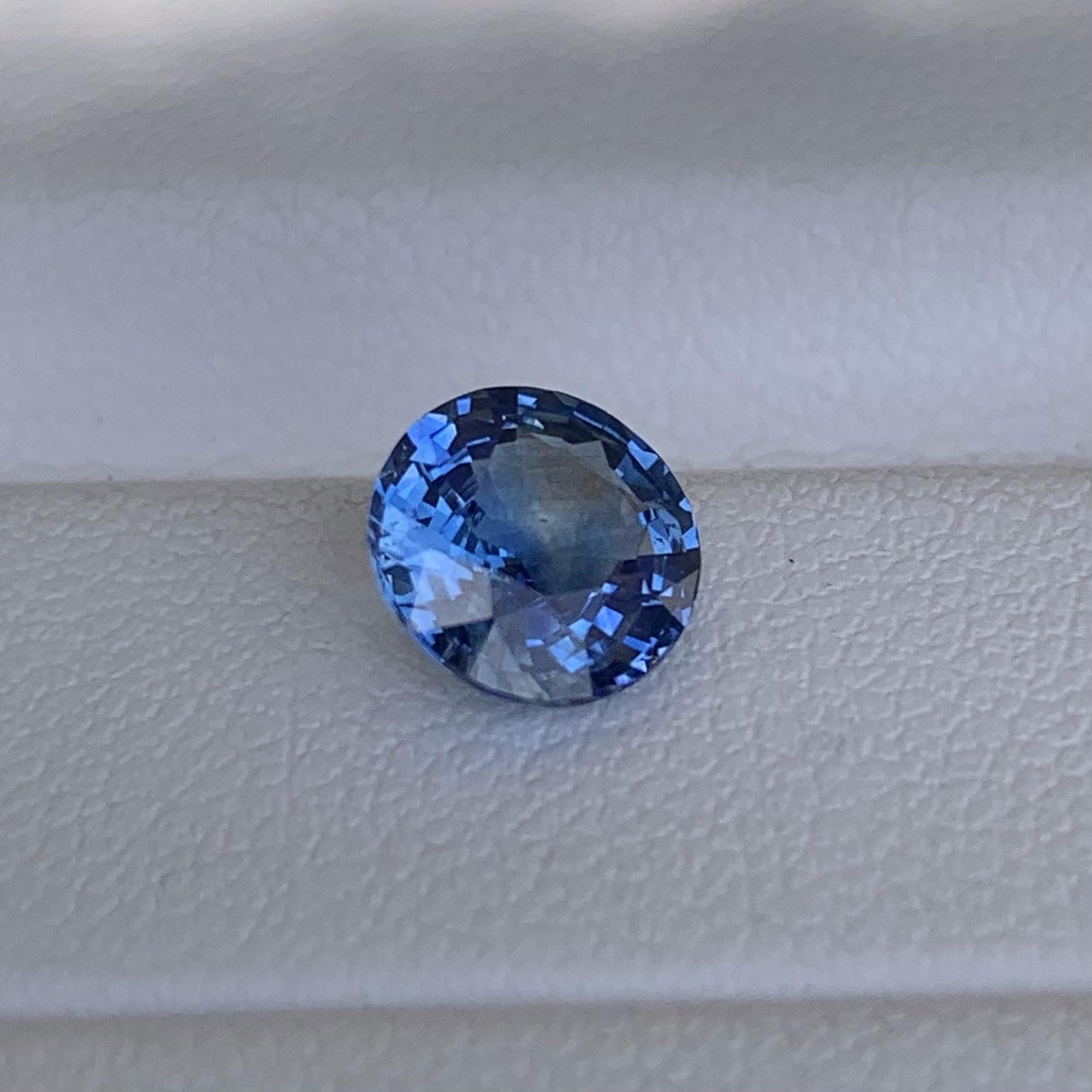 Cornflower Blue Sapphire 1.54ct (H) - Baza Boutique