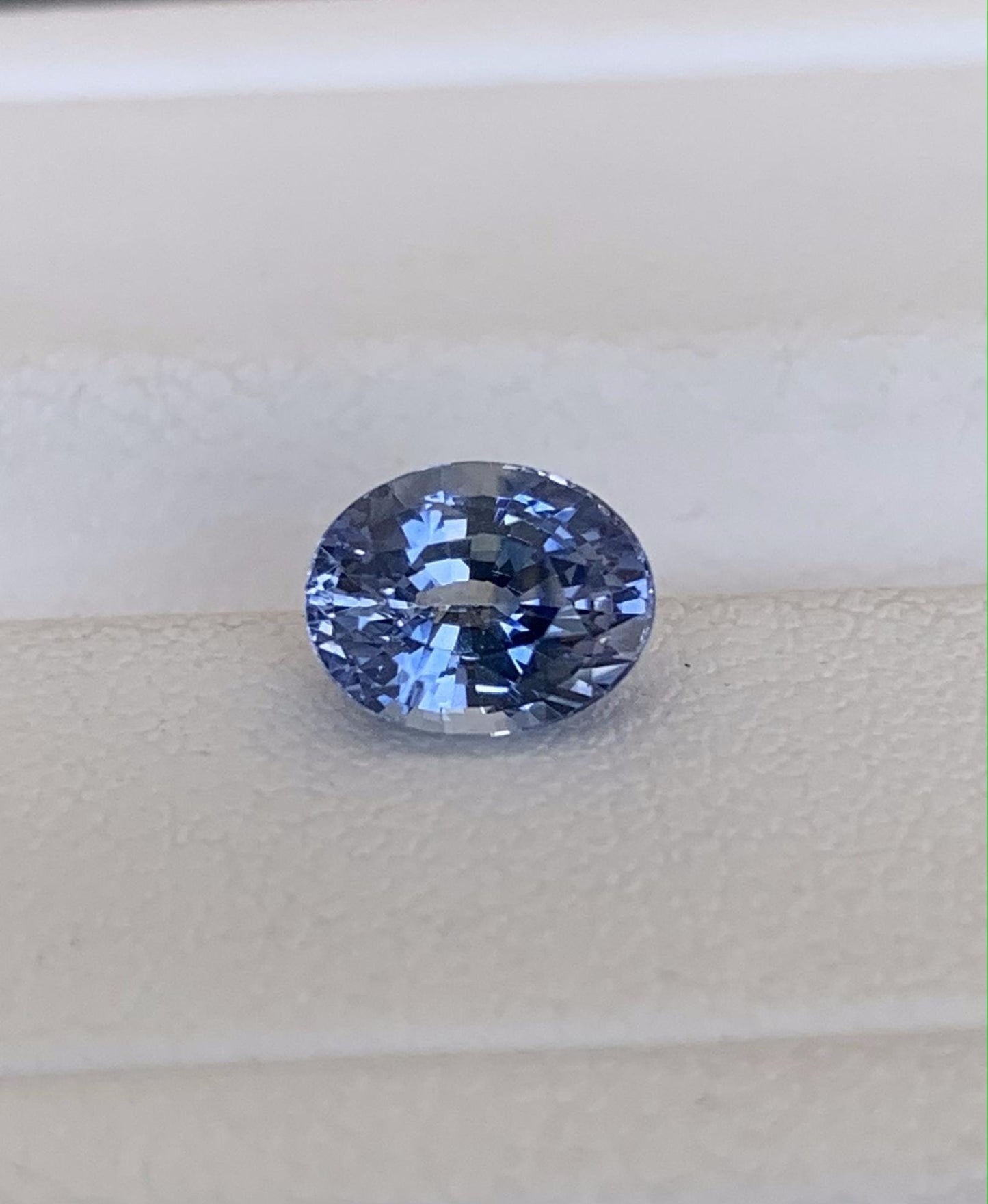 Bi Color Sapphire 1.41ct - (H) - Baza Boutique