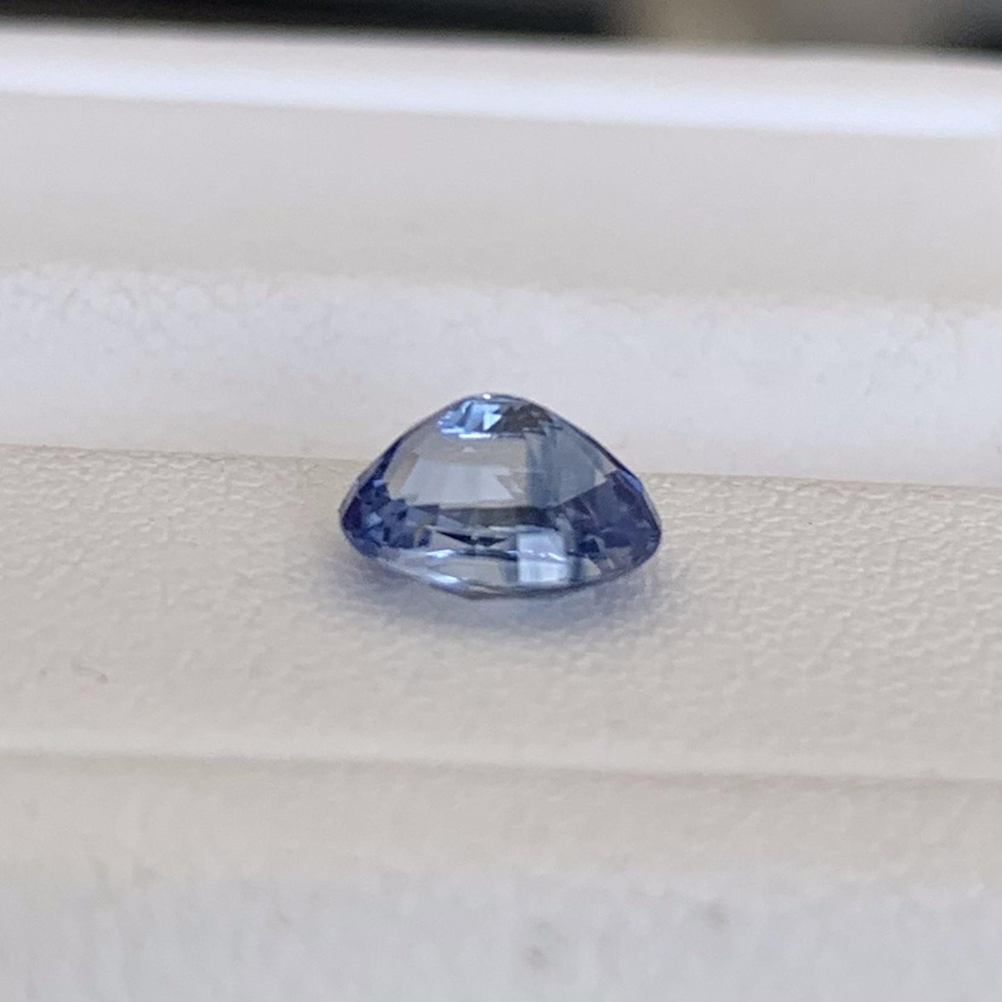 Bi Color Sapphire 1.41ct - (H) - Baza Boutique