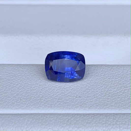 Natural Royal Blue Sapphire 1.93ct - (H)
