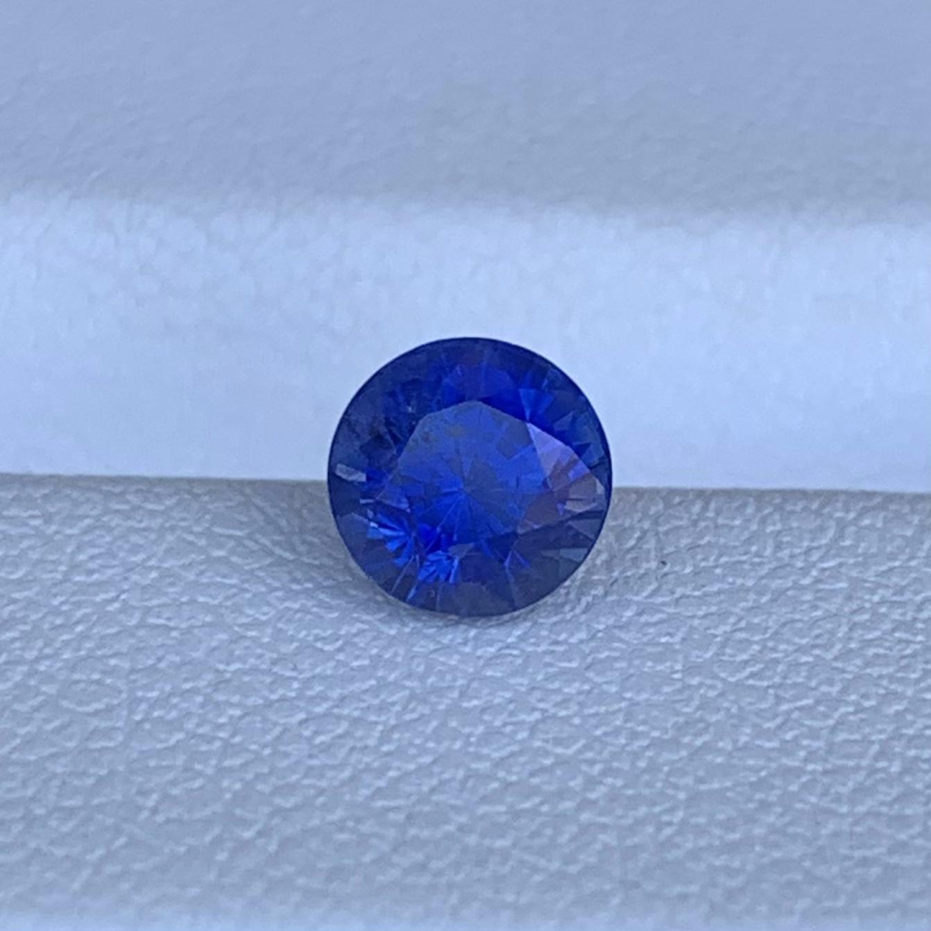 Natural Royal Blue Sapphire 1.09ct - (H) - Baza Boutique