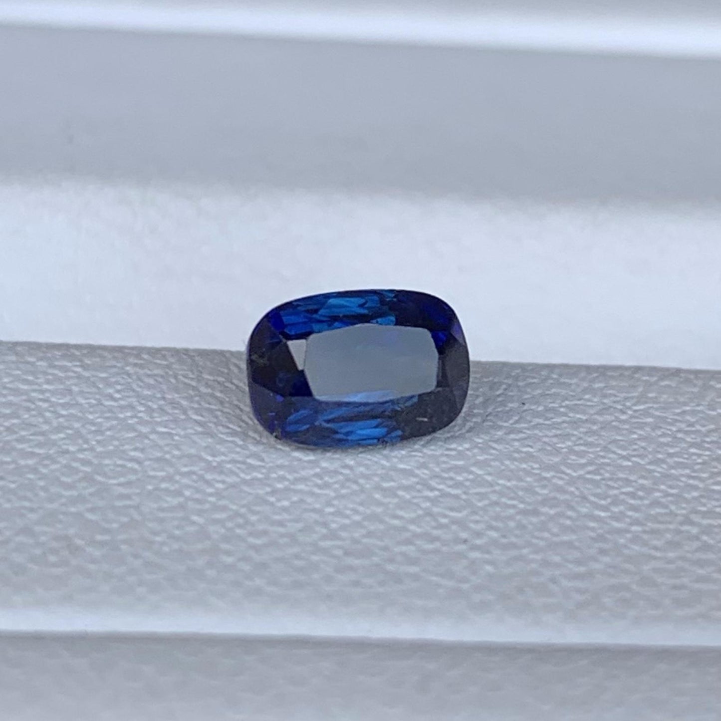Natural Blue Sapphire 1.11ct - (H)