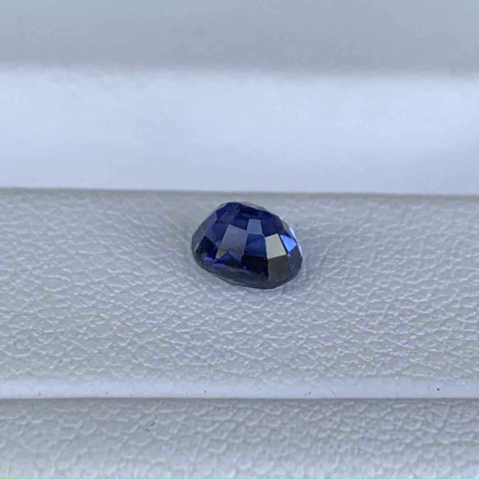 Natural Blue Sapphire 0.79ct - (H) - Baza Boutique