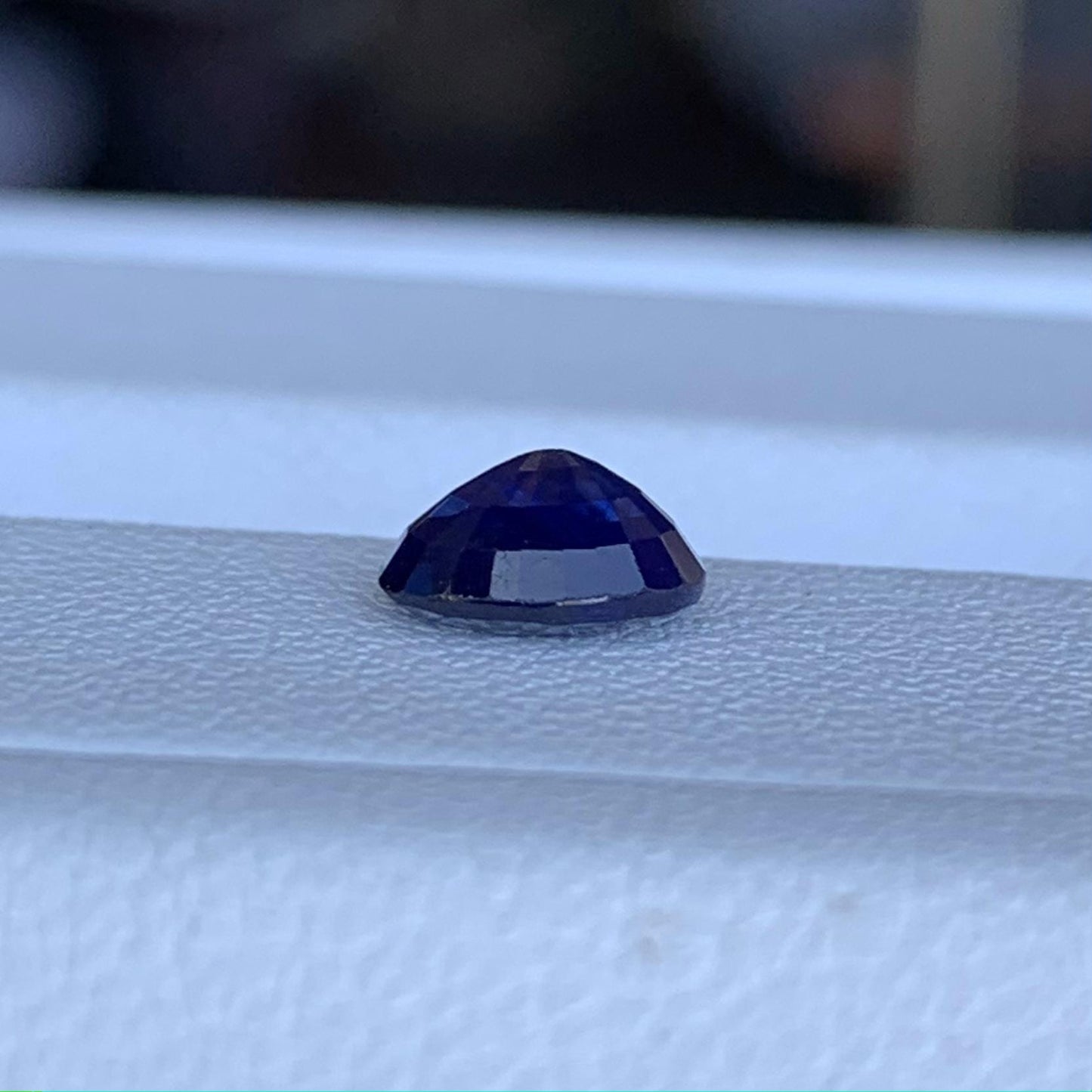 Natural Royal Blue Sapphire 1.00ct - (H) - Baza Boutique
