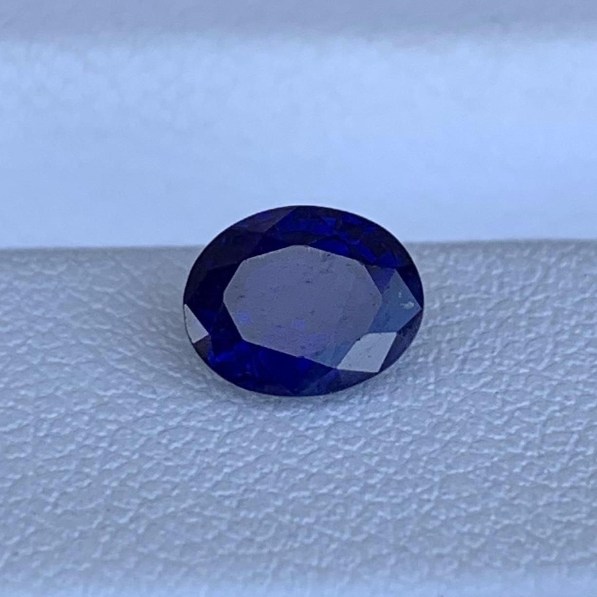 Natural Royal Blue Sapphire 1.00ct - (H) - Baza Boutique