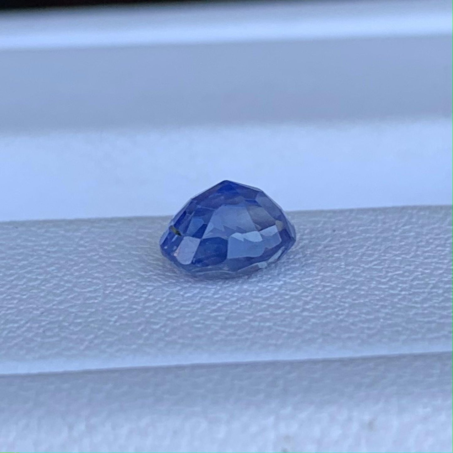 Natural Ceylon Royal Blue Sapphire 1.15ct - (H) - Baza Boutique