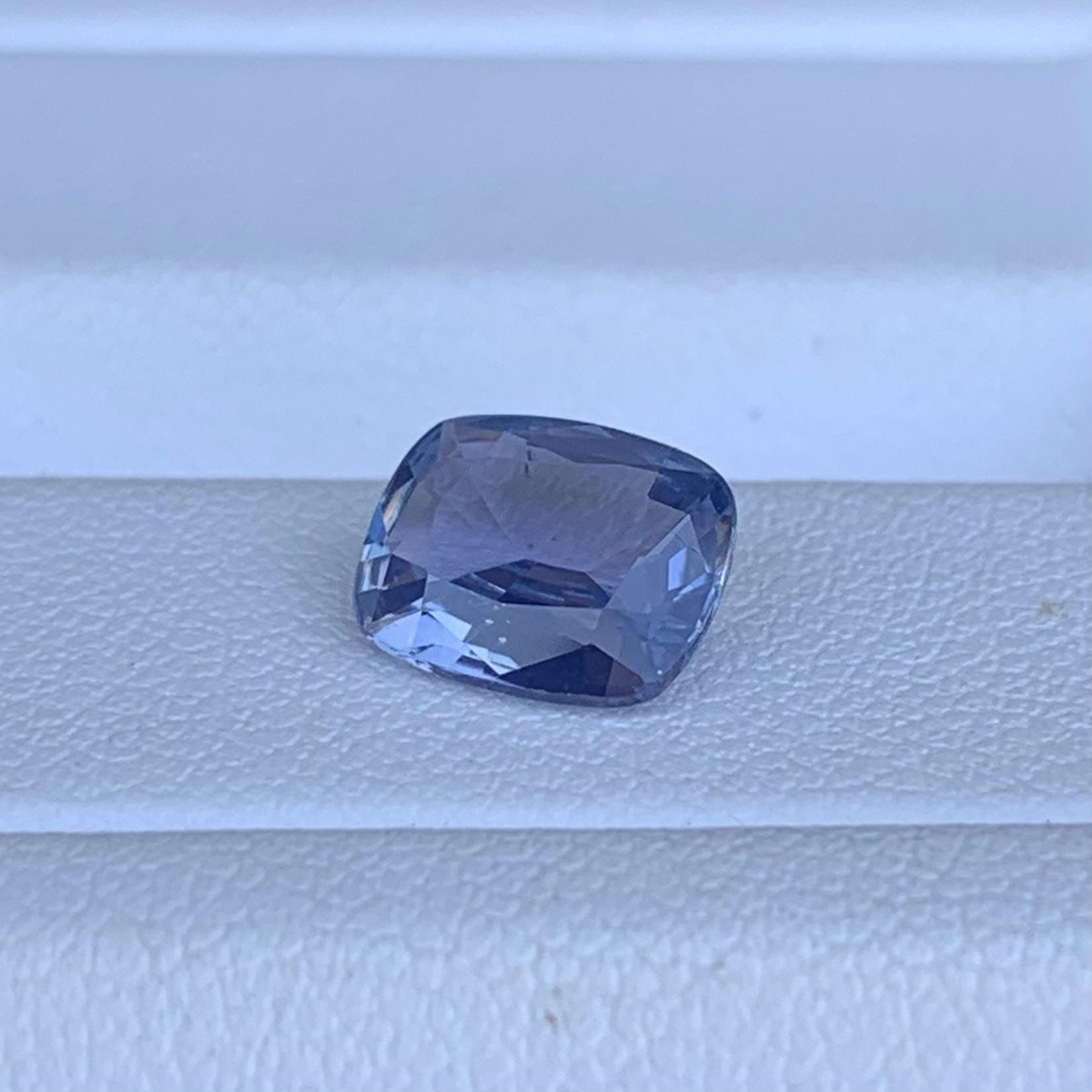 Lavender Peach Sapphire 1.87ct - (UH) - Baza Boutique