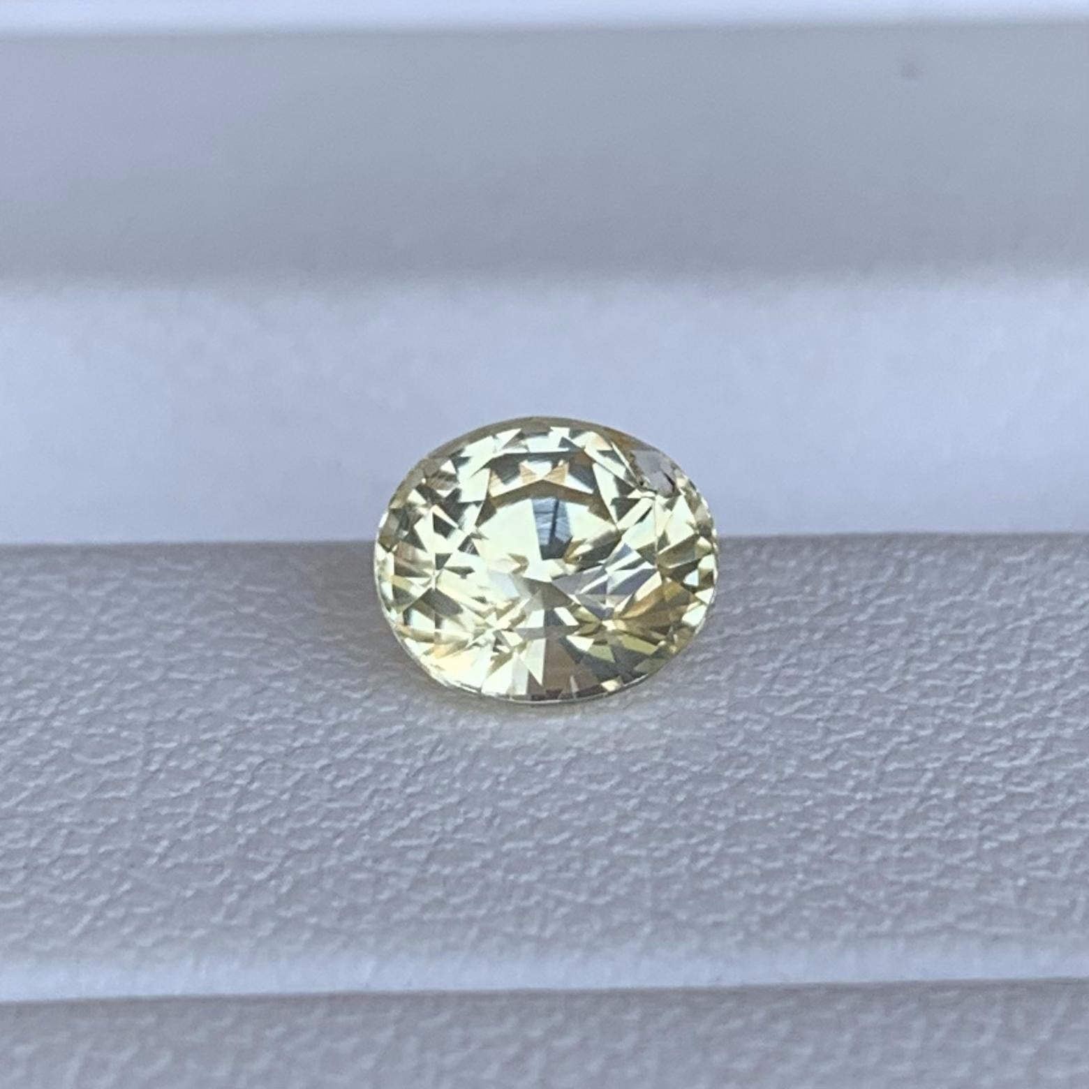 Natural Yellow Sapphire 1.30ct - (UH) - Baza Boutique