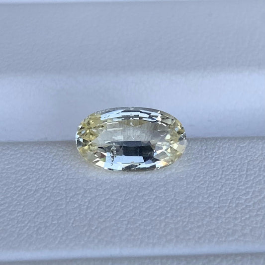 Natural Tiffany Yellow Sapphire 2.22ct - (UH) - Baza Boutique