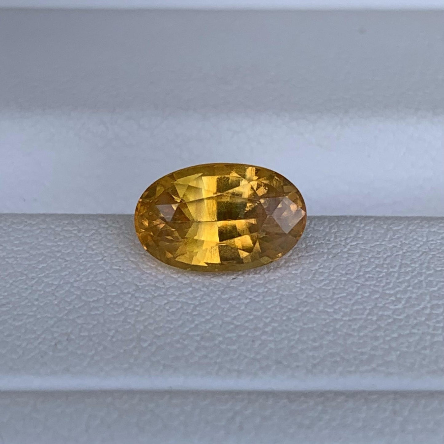 Natural Fiery Yellow Sapphire 2.77ct (H) - Baza Boutique