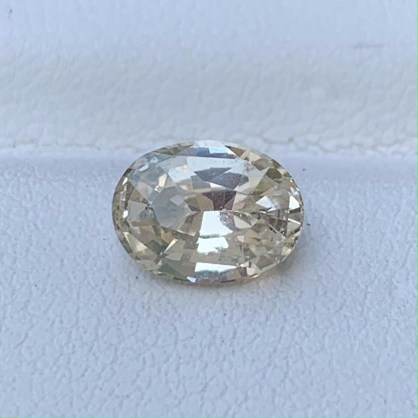 Natural Tiffany Peach Sapphire 1.67ct - (UH) - Baza Boutique
