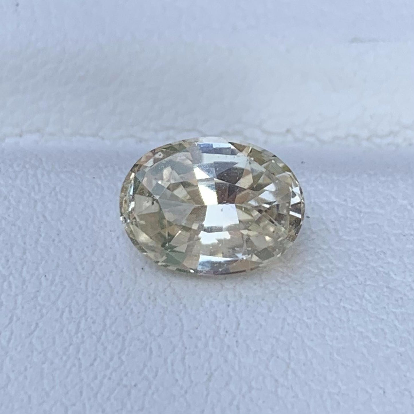 Natural Tiffany Peach Sapphire 1.67ct - (UH) - Baza Boutique