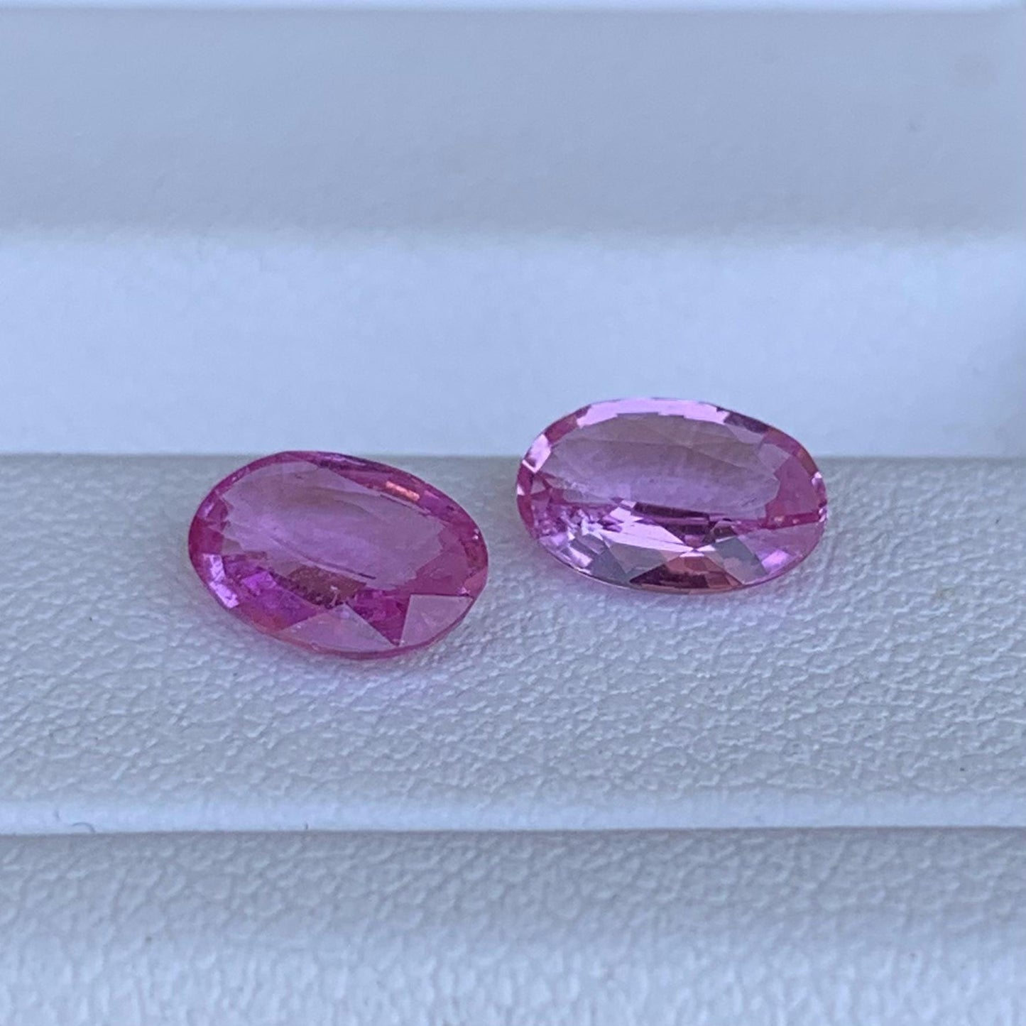 Natural Pink Sapphire Pair 2.23ct- (UH)