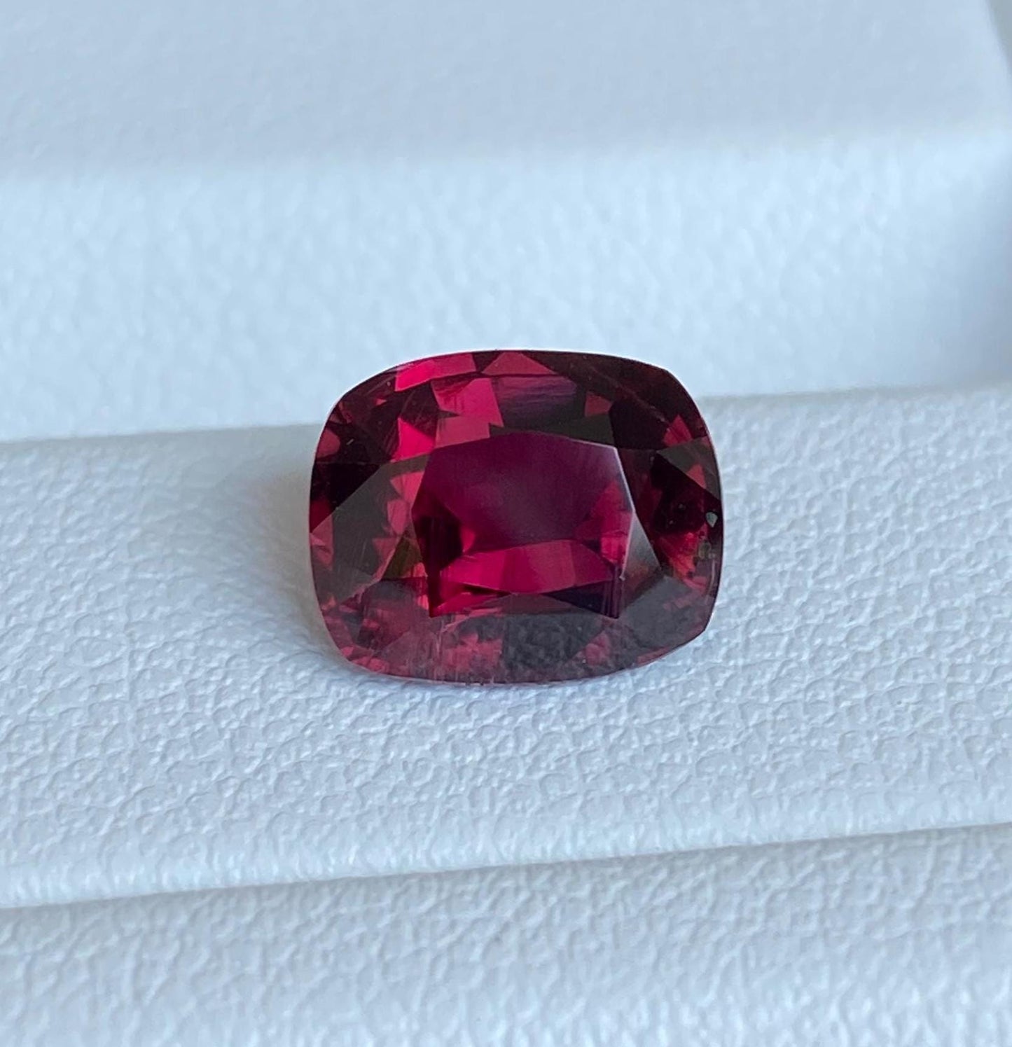 GRS Certified 3.08 Carat Vivid Red Cushion Cut Ruby Gemstone - Baza Boutique