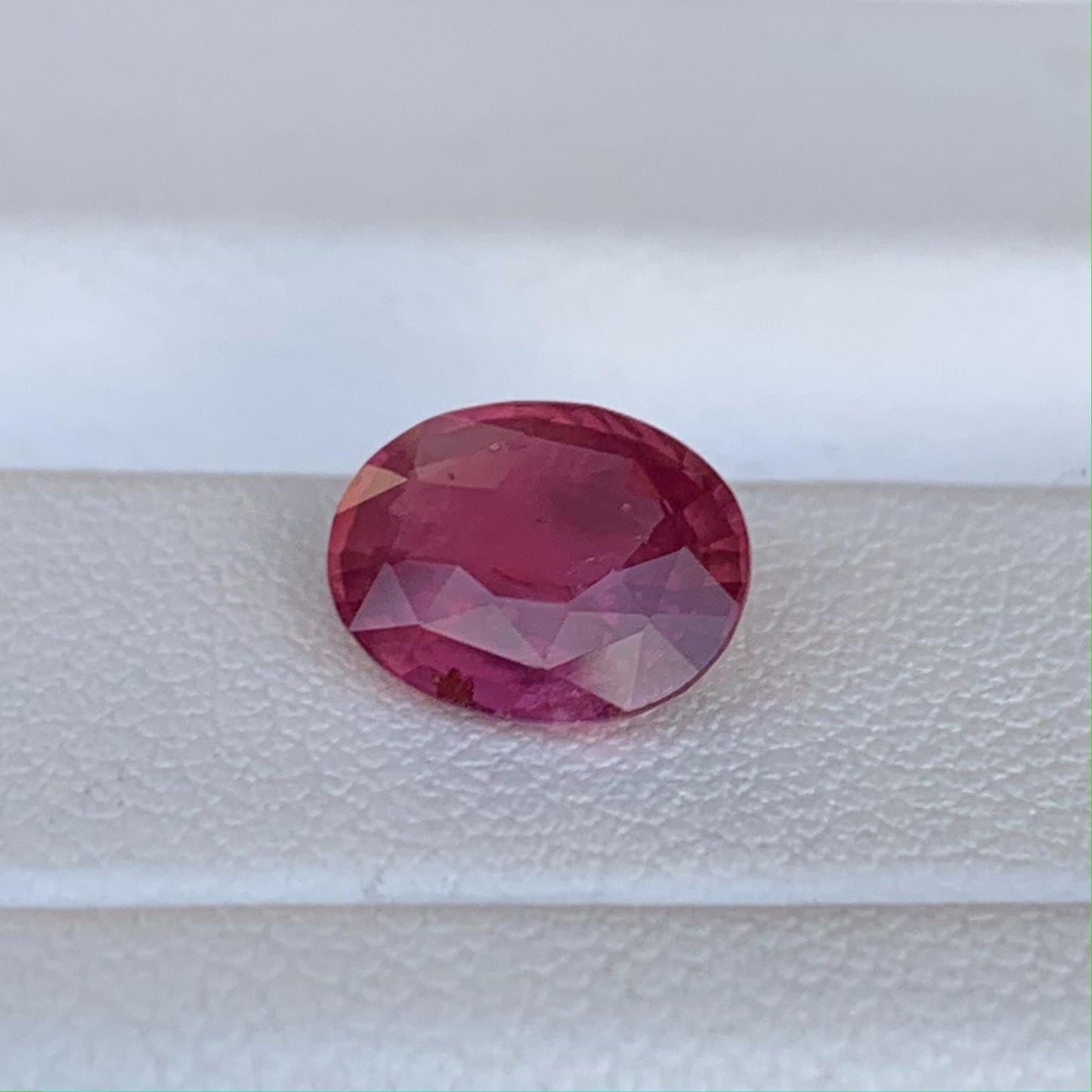 Natural Padparadscha Sapphire 1.83ct - (UH) - Baza Boutique