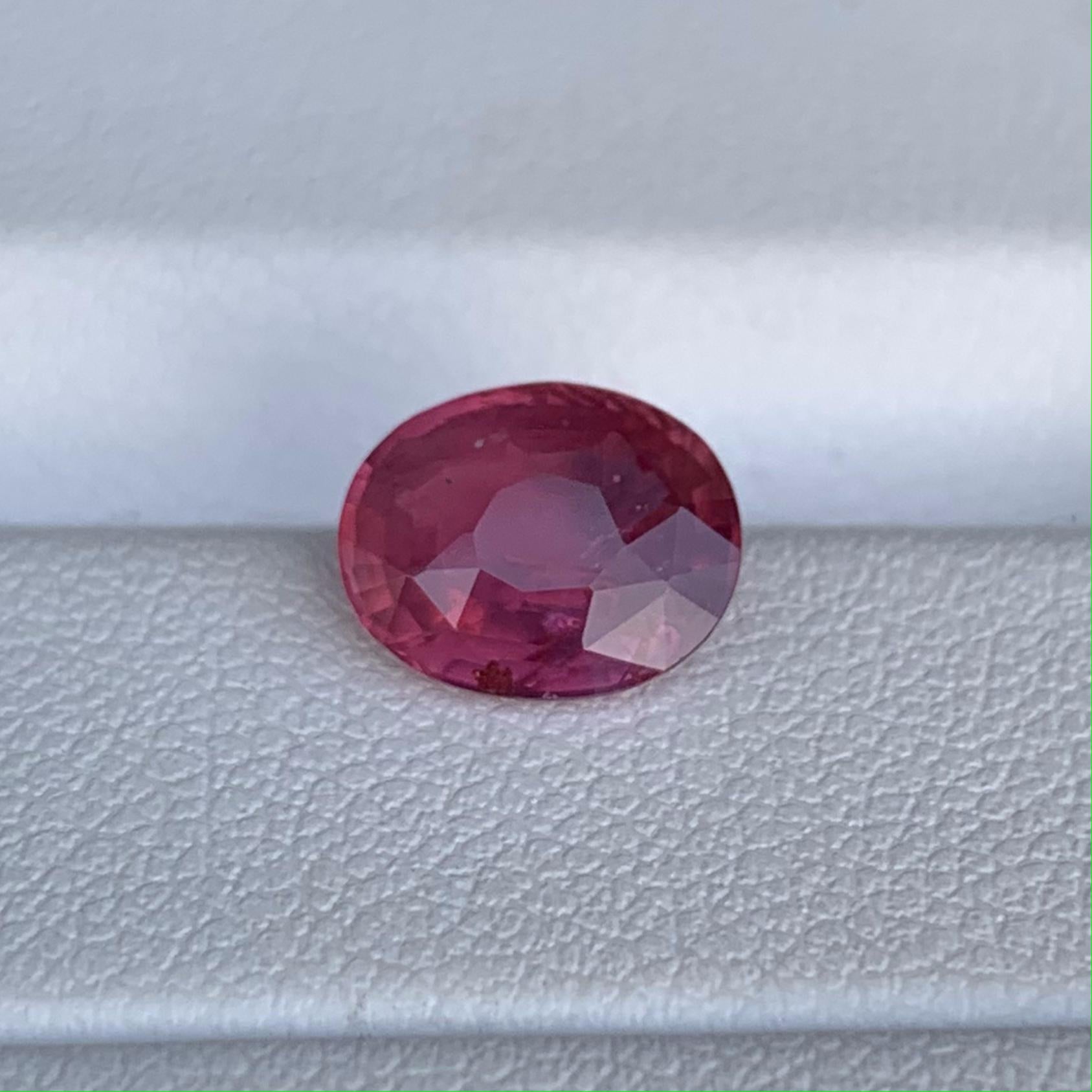 Natural Padparadscha Sapphire 1.83ct - (UH) - Baza Boutique