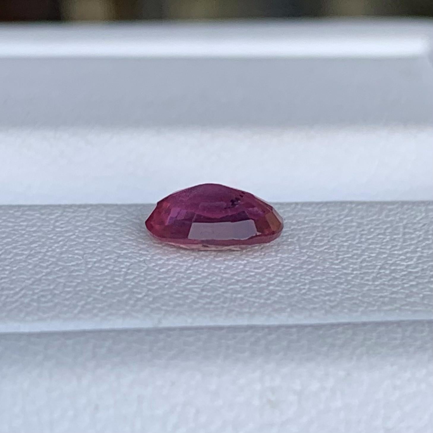 Natural Ceylon Padparadscha Sapphire 1.02ct - (UH) - Baza Boutique