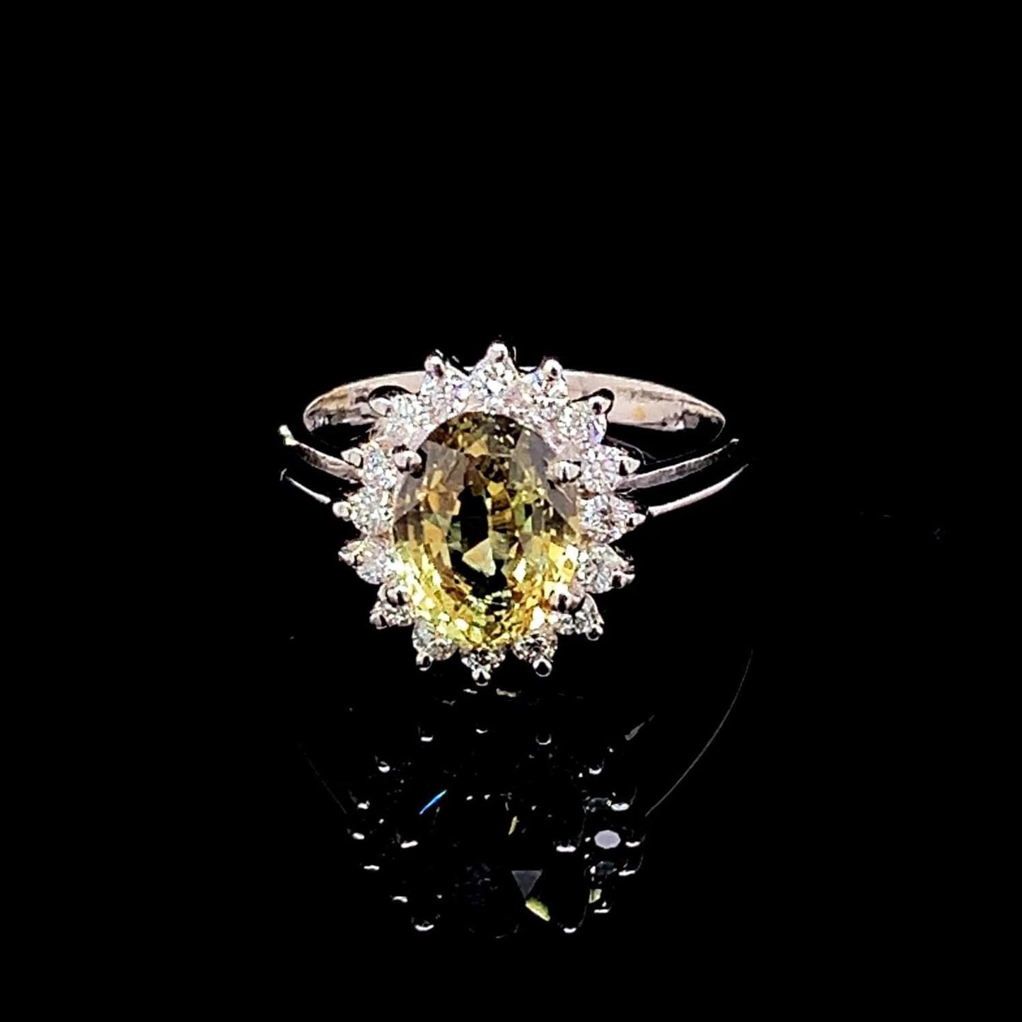 Alexandrite 2.87ct Ring with Natural Diamonds in 14K White Gold