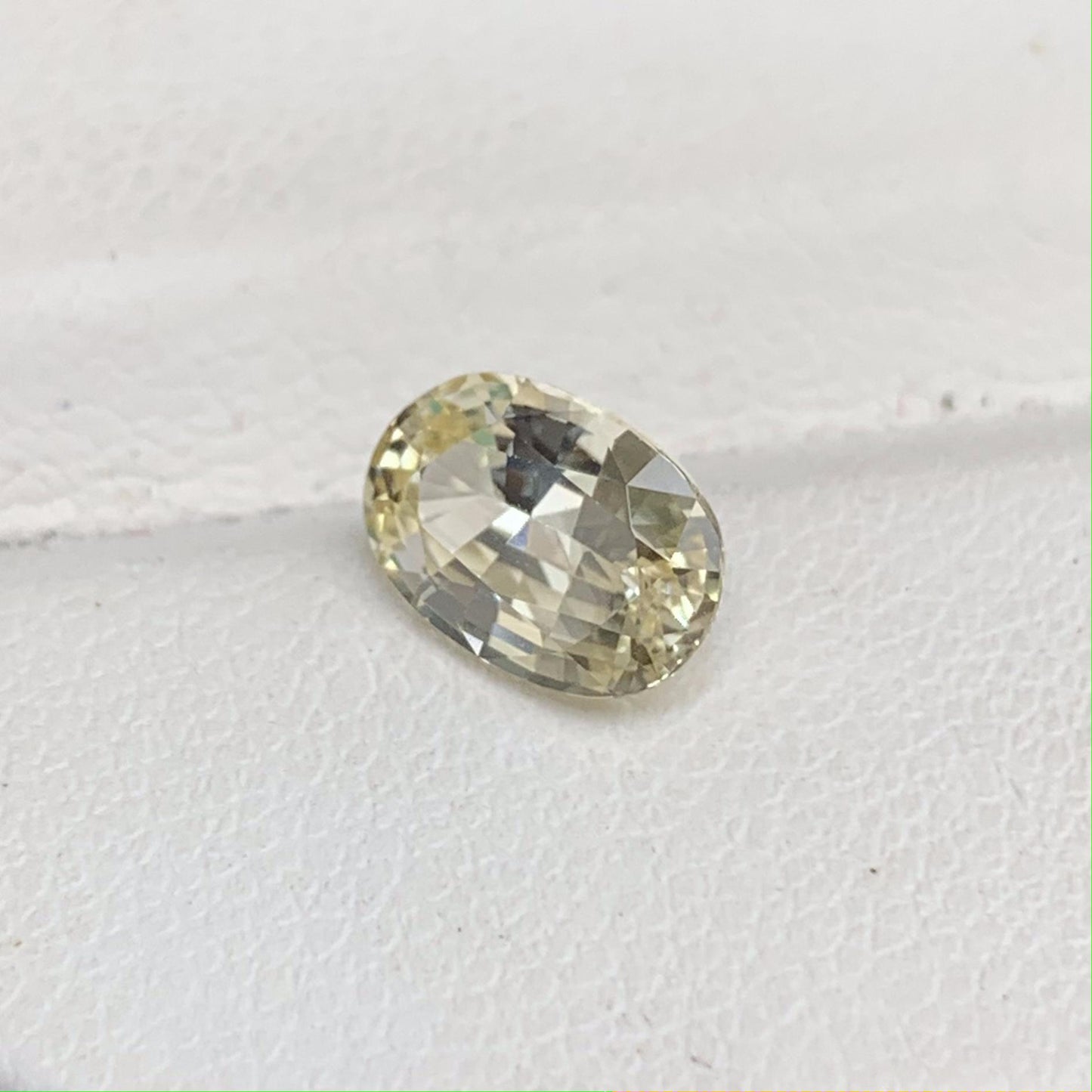 Natural Oval Cut Yellow Sapphire 1.79ct (UH) - Baza Boutique