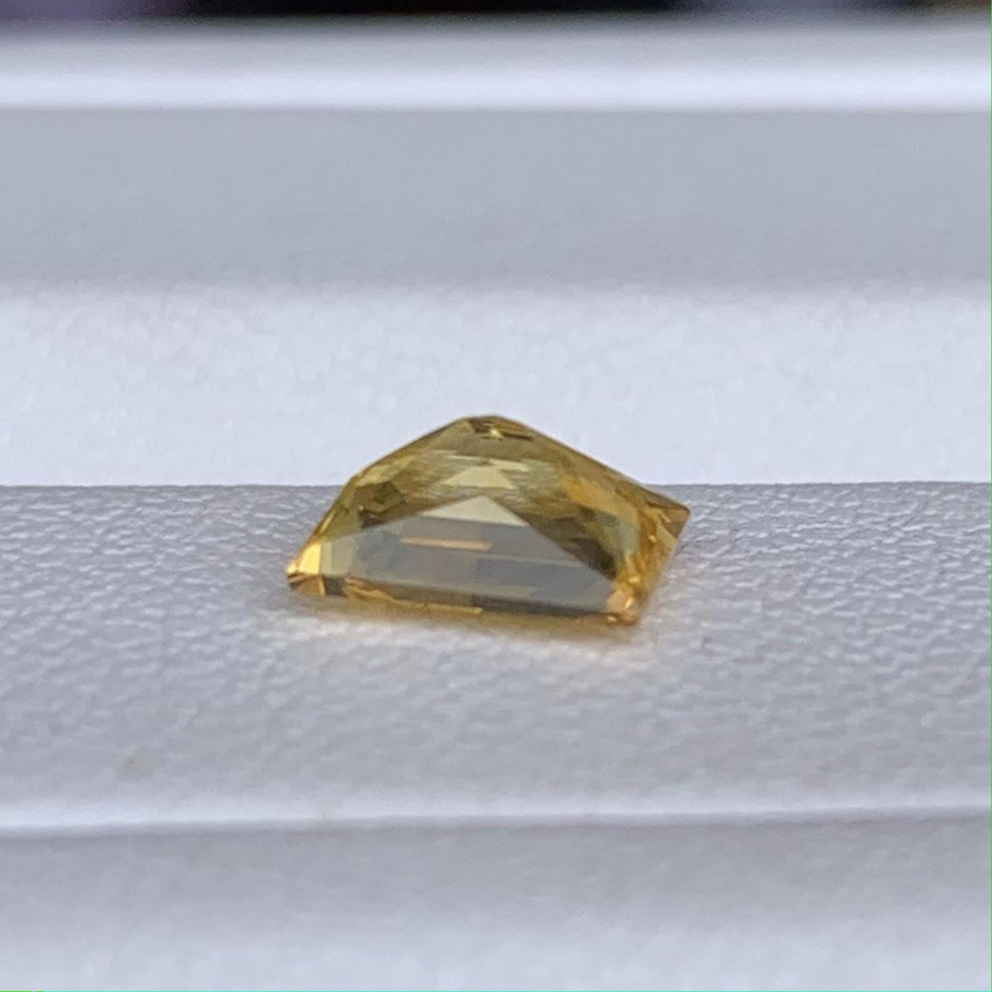 Yellow Sapphire 1.03ct Heated  Natural Loose Gemstone for Jewelry Making - Baza Boutique