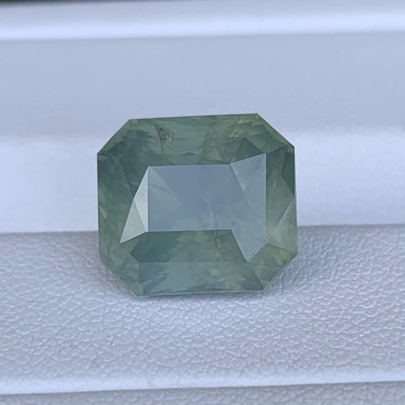 Unheated 10.64ct Natural Green Sapphire Loose Gemstone - Baza Boutique