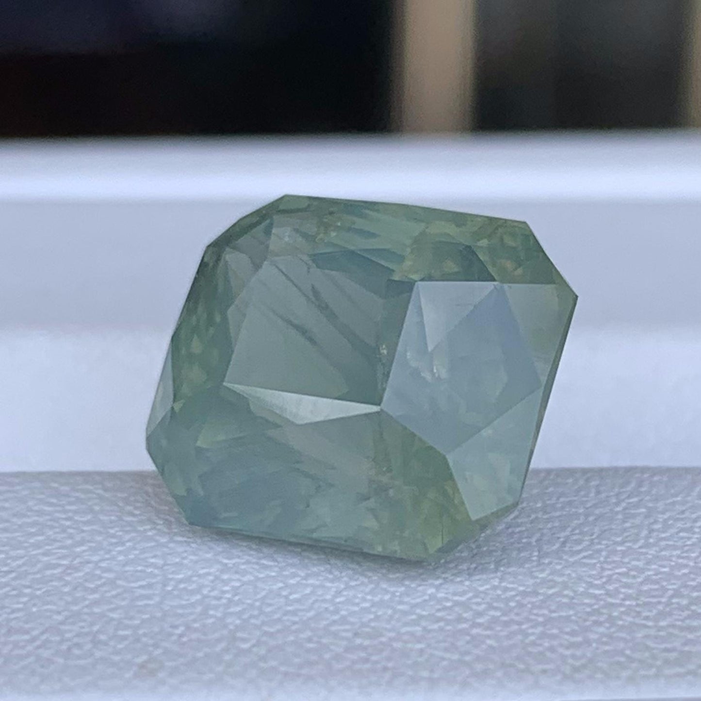 Unheated 10.64ct Natural Green Sapphire Loose Gemstone - Baza Boutique