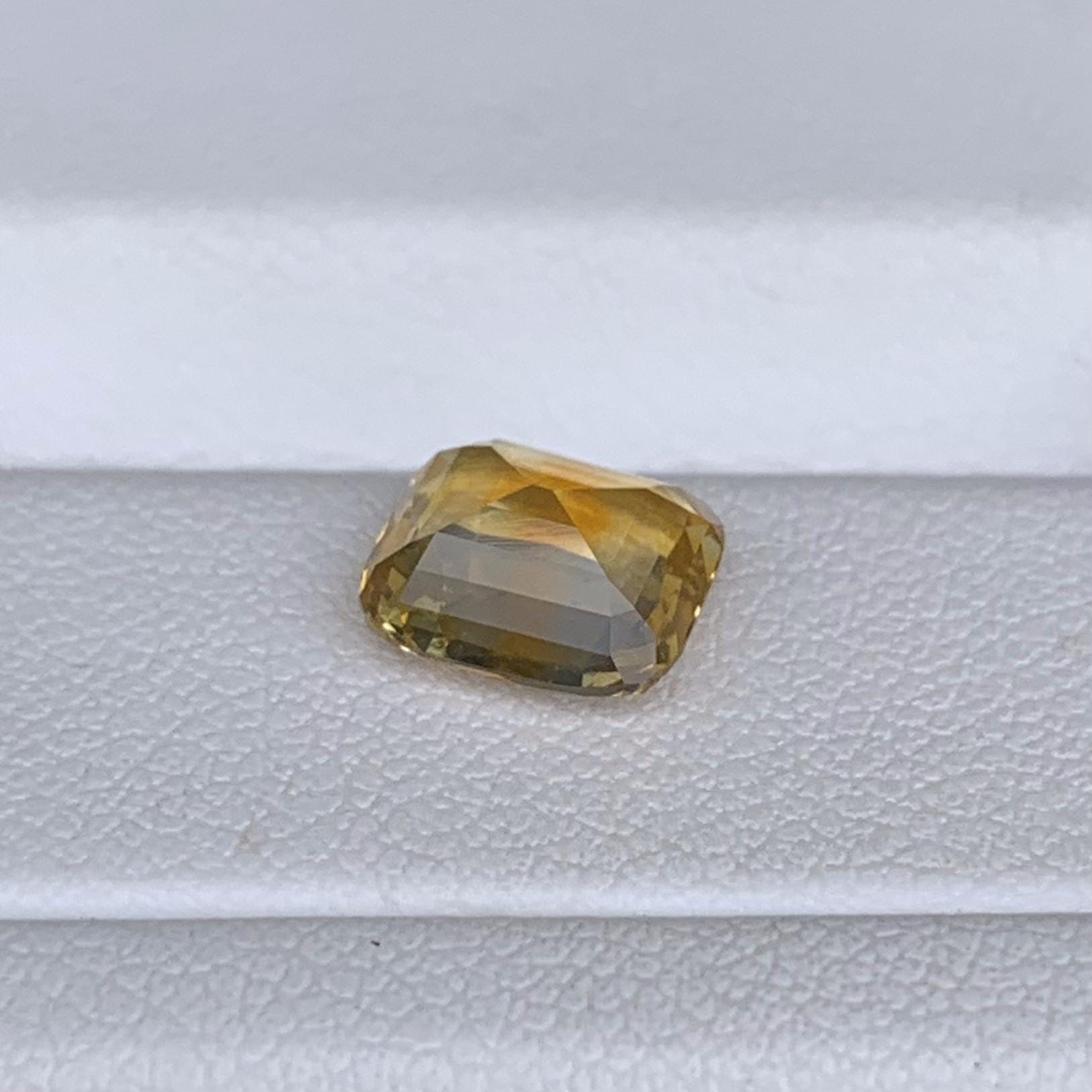 Yellow Sapphire 2.39 ct Heated  Natural Loose Gemstone for Jewelry Making - Baza Boutique