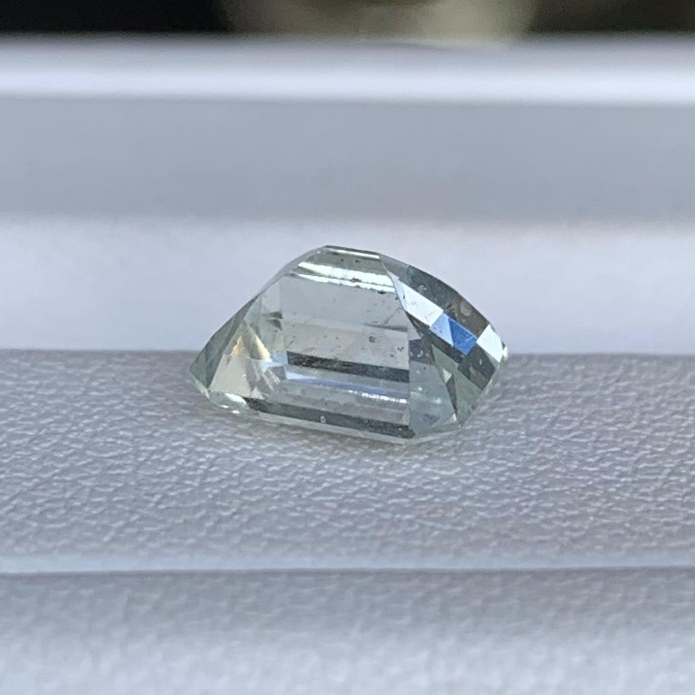 Natural Ceylon White Sapphire 2.60ct - (N) - Baza Boutique