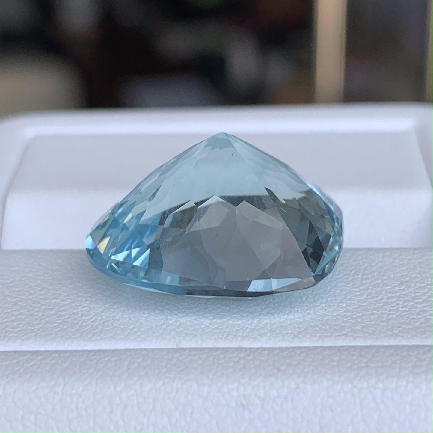Natural 19.04 Carat Aquamarine Heart Shaped Gemstone from Ceylon - (UH) - Baza Boutique