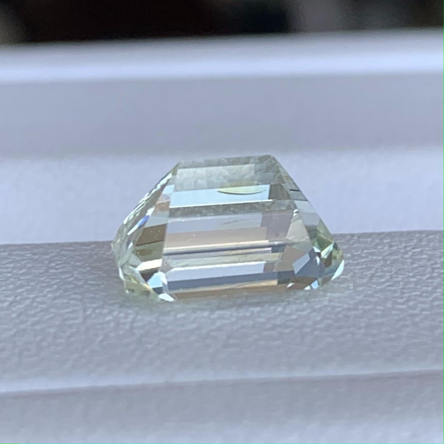 Natural Chrysoberyl 2.62ct - (UH) - Baza Boutique