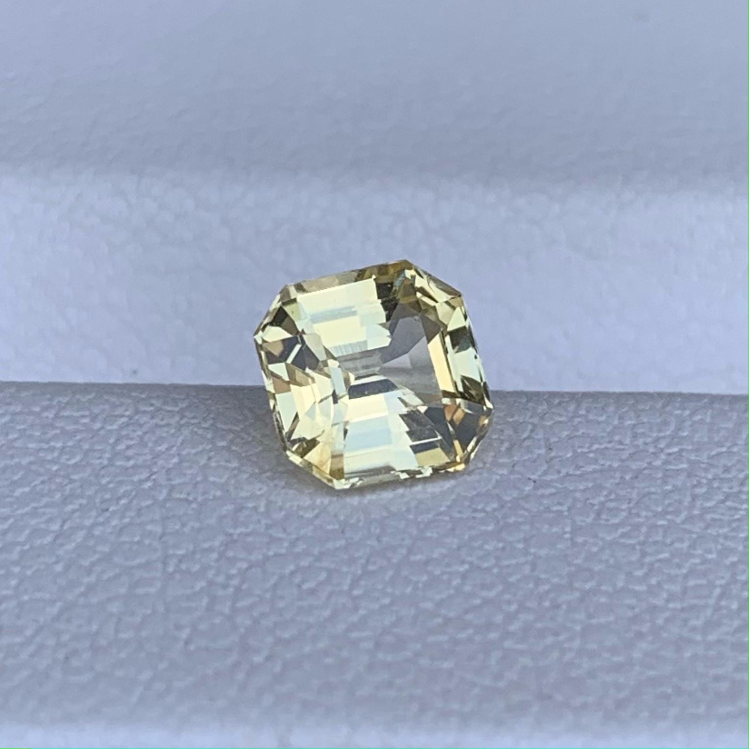 Natural Yellow Sapphire 1.27ct (UH) - Baza Boutique