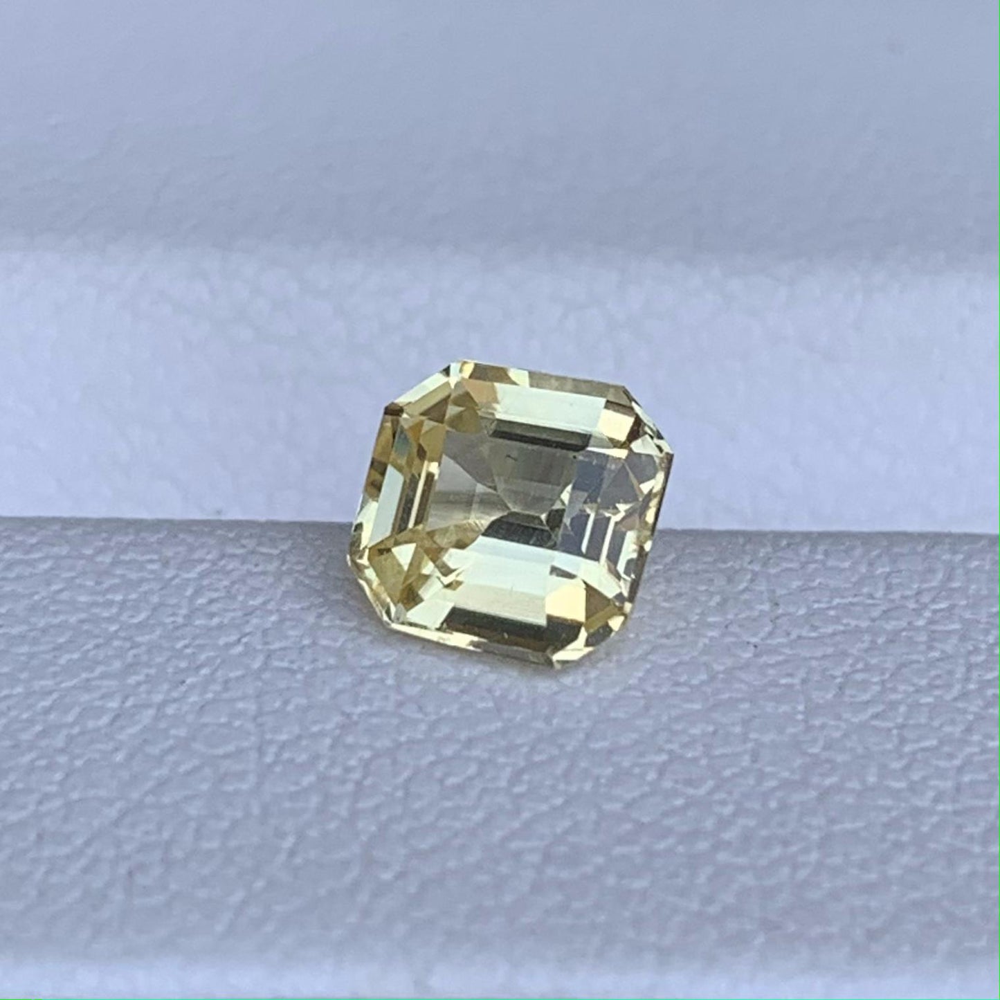 Natural Yellow Sapphire 1.27ct (UH) - Baza Boutique