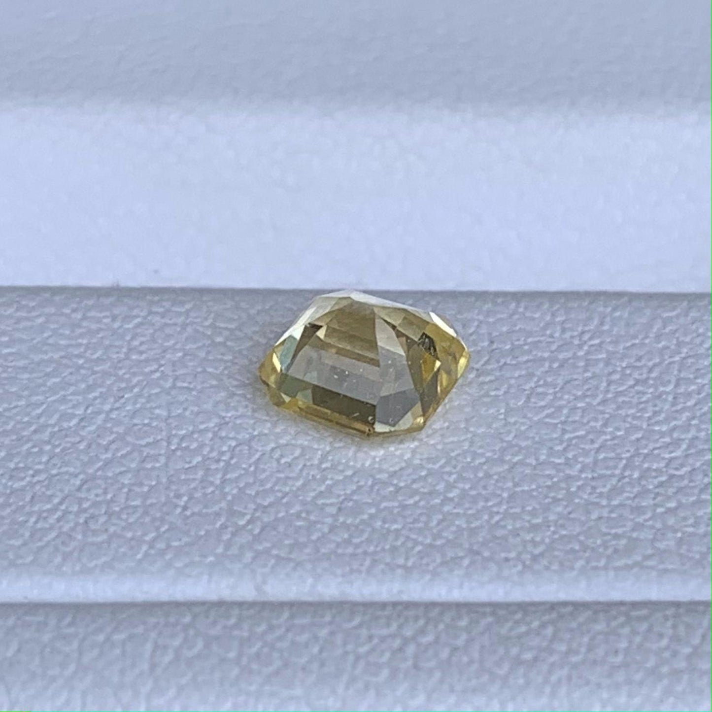 Natural Yellow Sapphire 1.27ct (UH) - Baza Boutique