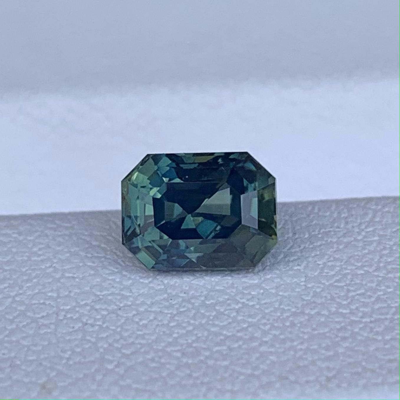 Natural Teal Sapphire 1.56 - (UH) - Baza Boutique