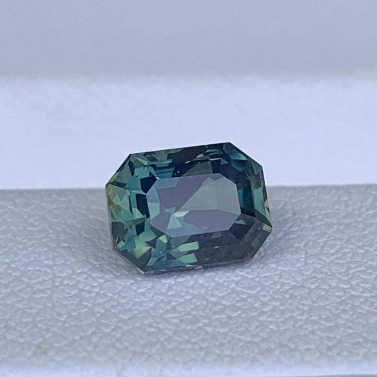 Natural Teal Sapphire 1.56 - (UH) - Baza Boutique