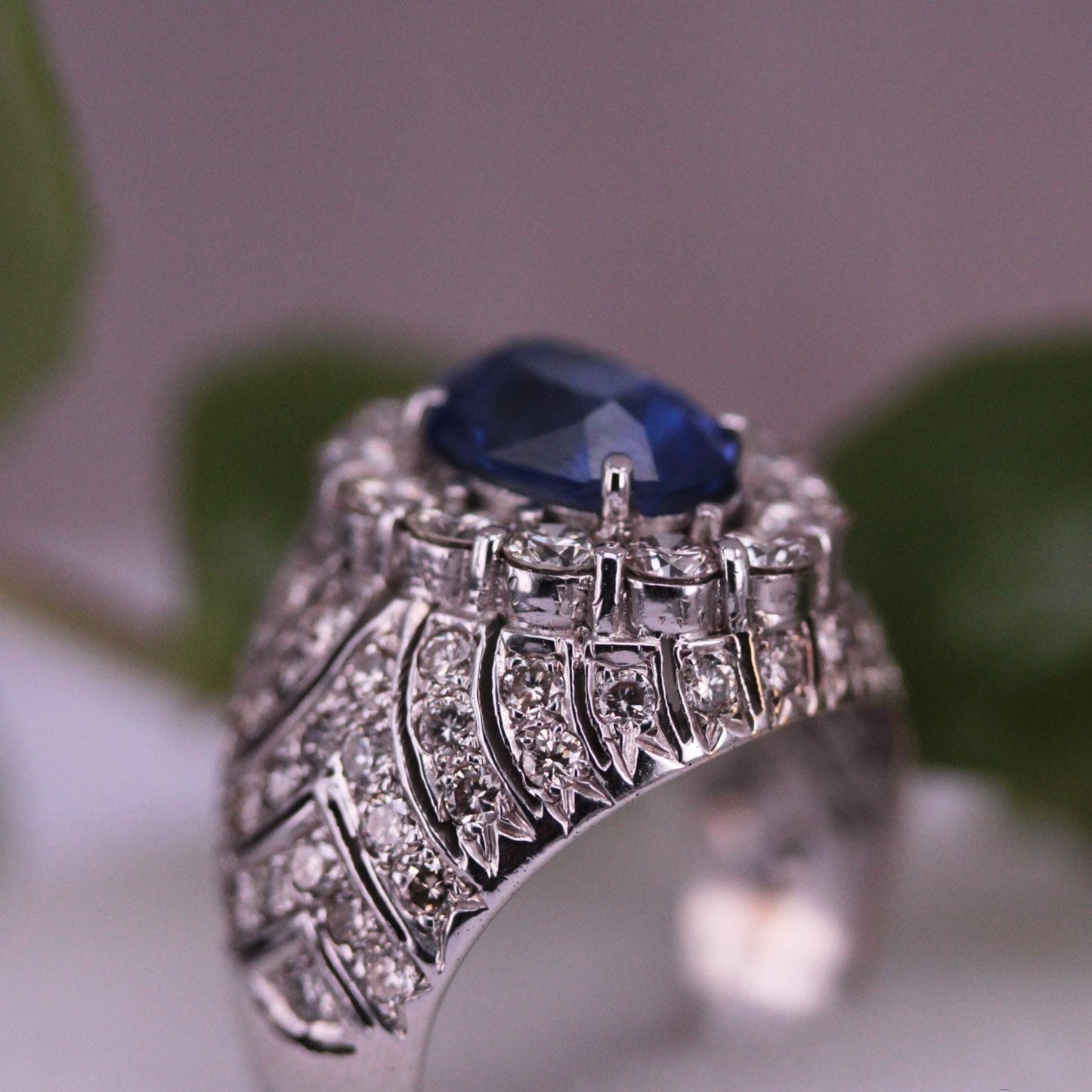 Cornflower Blue Sapphire 4.28ct Ring with Natural Diamonds in White Gold